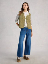 Afbeelding in Gallery-weergave laden, WHITE STUFF Ayra Quilted Gilet