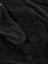 Afbeelding in Gallery-weergave laden, WHITE STUFF ELLIE LACE V NECK VEST