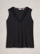 Afbeelding in Gallery-weergave laden, WHITE STUFF ELLIE LACE V NECK VEST