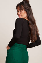 Afbeelding in Gallery-weergave laden, KING LOUIE Carice V Top Uni Rib