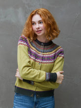 Afbeelding in Gallery-weergave laden, ERIBE ALPINE SHORT CARDIGAN FINDHORN