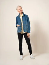 Afbeelding in Gallery-weergave laden, white stuff CARRIE DENIM JACKET