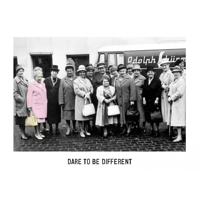 KAART DARE TO BE DIFFERENT
