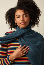 Afbeelding in Gallery-weergave laden, KING LOUIE Scarf Ajour Carre Pine Green
