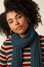 Afbeelding in Gallery-weergave laden, KING LOUIE Scarf Ajour Carre Pine Green
