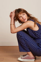Afbeelding in Gallery-weergave laden, KING LOUIE Fiona Jumpsuit Pinstripe
