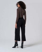 Afbeelding in Gallery-weergave laden, Surkana Wide Pants With Waist Buttons-Black 565LISA512
