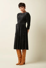 Afbeelding in Gallery-weergave laden, KING LOUIE Joyce Dress Nieve
