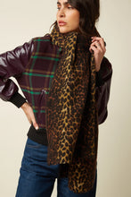 Afbeelding in Gallery-weergave laden, KING LOUIE Fargo Scarfs
