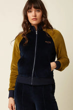 Afbeelding in Gallery-weergave laden, KING LOUIE Lila Coljack Baton Velvet
