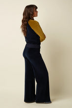 Afbeelding in Gallery-weergave laden, KING LOUIE Lila Coljack Baton Velvet
