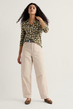 Afbeelding in Gallery-weergave laden, SEASALT Wavecrest Shirt – Army green
