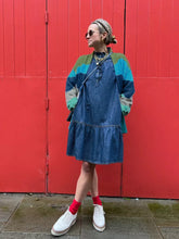 Afbeelding in Gallery-weergave laden, WHITE STUFF MAISIE DENIM DRESS
