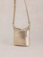 Afbeelding in Gallery-weergave laden, WHITE STUFF Mini Leather Fern Crossbody
