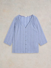 Afbeelding in Gallery-weergave laden, WHITE STUFF RAE ORGANIC COTTON V NECK TOP

