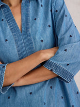 Afbeelding in Gallery-weergave laden, WHITE STUFF Blaire Denim Embroidered Tunic
