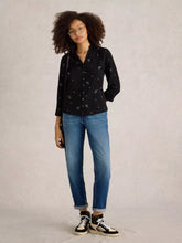Afbeelding in Gallery-weergave laden, WHITE STUFF ANNIE EMBROIDERED COLLARED SHIRT
