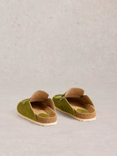 Afbeelding in Gallery-weergave laden, WHITE STUFF Mabel Slip On Footbed
