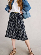 Afbeelding in Gallery-weergave laden, WHITE STUFF Nell Knee Length Reversible Skirt
