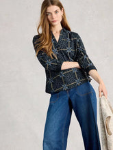 Afbeelding in Gallery-weergave laden, WHITE STUFF ALLIE JERSEY SHIRT
