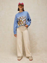 Afbeelding in Gallery-weergave laden, WHITE STUFF CLEO LONGLINE GRAPHIC SWEAT

