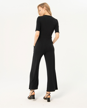 Afbeelding in Gallery-weergave laden, SURKANA Stretch short sleeve jumpsuit Black
