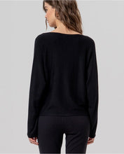 Afbeelding in Gallery-weergave laden, SURKANA Boat neck jumper in fine knit Black
