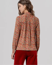 Afbeelding in Gallery-weergave laden, SURKANA Printed viscose shirt Camel

