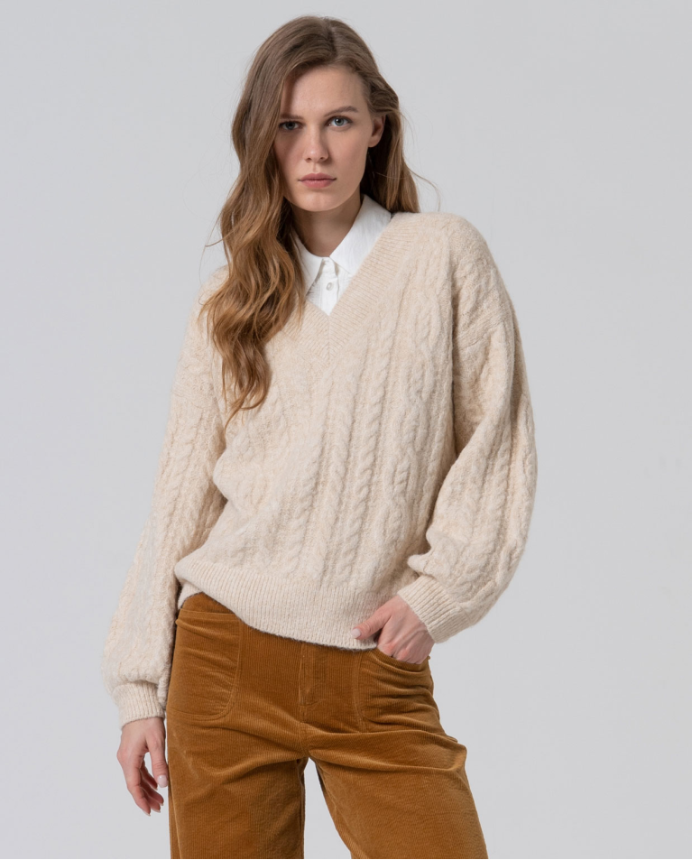 SURKANA OVERSIZED CABLE KNIT SWEATER