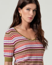 Afbeelding in Gallery-weergave laden, SURKANA Striped V-Neck Sweater Pink

