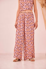 Afbeelding in Gallery-weergave laden, NUD EMBROIDERED PRINTED TROUSER
