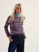 Afbeelding in Gallery-weergave laden, SEASALT Fruity Striped Jumper
