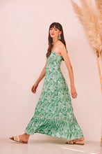 Afbeelding in Gallery-weergave laden, NUD PRINTED HALTER DRESS
