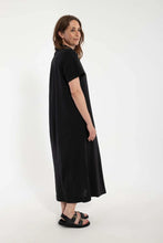 Afbeelding in Gallery-weergave laden, DANEFAE Danepippi SS Seersucker Dress Black
