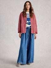 Afbeelding in Gallery-weergave laden, WHITE STUFF Anya Jersey Quilted Jacket
