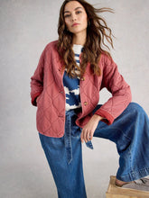 Afbeelding in Gallery-weergave laden, WHITE STUFF Anya Jersey Quilted Jacket
