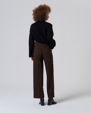 Afbeelding in Gallery-weergave laden, Surkana Straight Pants Black 565IRDA515
