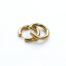 Afbeelding in Gallery-weergave laden, URBAN HIPPIES Basic hoops gold/big
