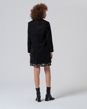 Afbeelding in Gallery-weergave laden, Surkana Frock Jacket Black
