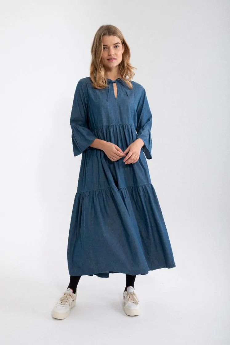 DANEFAE Danekamelia Chambrey Dress Dark Indigo
