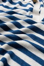 Afbeelding in Gallery-weergave laden, SEASALT Gwynver Lightweight V-Neck Collared Jumper
