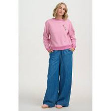 Afbeelding in Gallery-weergave laden, SUGARHILL Mindy Blouson Sleeve Sweatshirt - Pink, Heart Flower
