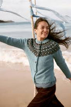 Afbeelding in Gallery-weergave laden, SEASALT Port Kinnis Fair Isle Cardigan With Merino
