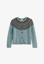 Afbeelding in Gallery-weergave laden, SEASALT Port Kinnis Fair Isle Cardigan With Merino
