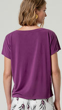Afbeelding in Gallery-weergave laden, SURKANA Shirt V-neck Purple
