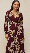 Afbeelding in Gallery-weergave laden, WHITE STUFF MEGAN JERSEY DRESS  Plum Multi
