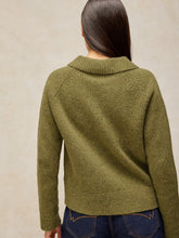 Afbeelding in Gallery-weergave laden, White Stuff Women's Shepard Collar Cardi In Mid Chartreuse
