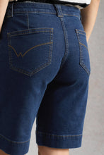 Afbeelding in Gallery-weergave laden, White Stuff Heidi Denim Short
