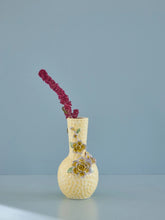 Afbeelding in Gallery-weergave laden, RICE Ceramic Vase - Soft Yellow
